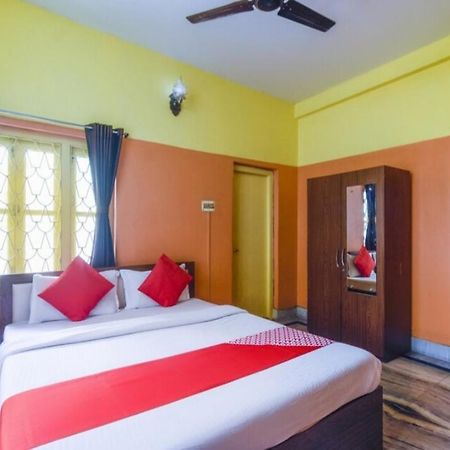 Hotel Orient Residency Kalkutta Exterior foto